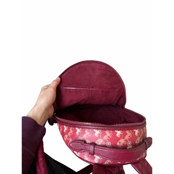 coach backpack with horse and carriage print Hitch – Club de Mode Coach Backpack Backpack With Horse